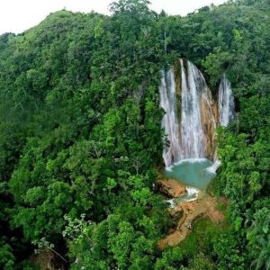Punta Cana: Escursione di un giorno a Samanà con cascata e isola Bacardi