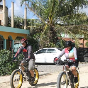 Circuit en E-bike à Punta Cana : Macao, El Salado, Ceiba, El Caño