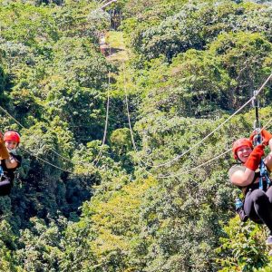 Punta Cana: Tour del parco avventura Triple Jungle con degustazioni